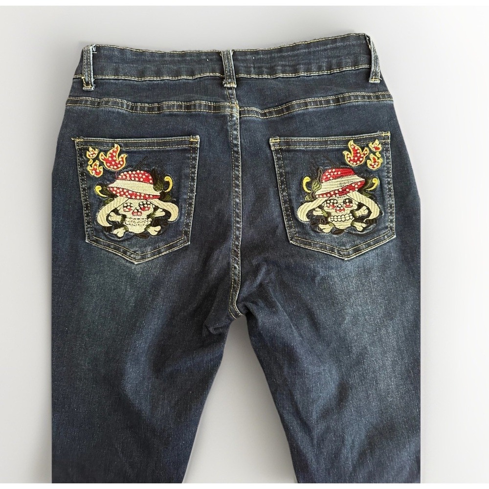 Bamboo Jeans Y2K Skull Rhinestone Pocket Denim 27x31 Flare Tattoo‎ Alt Goth